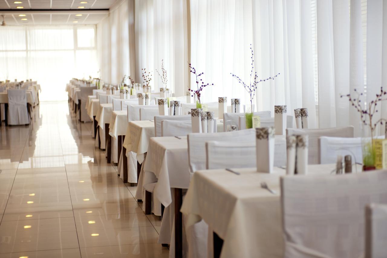 Hotel Velka Fatra Turcianske Teplice Ngoại thất bức ảnh